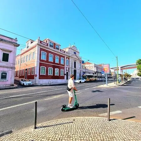 Charm -patio & Gym * Lisbon
