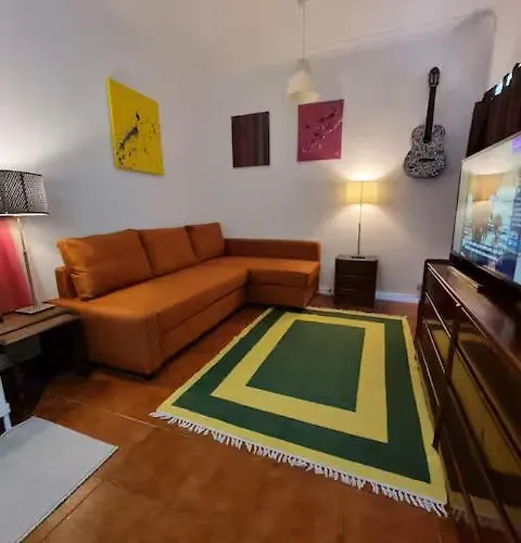 Appartement Charm -patio & Gym Lissabon